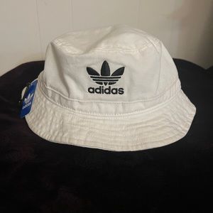 adidas bucket hat